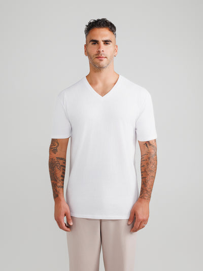 Weiße V-Ausschnitt T-Shirts